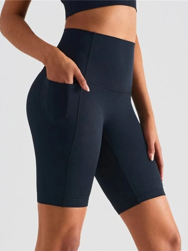 Calções desportivos compridos com bolso