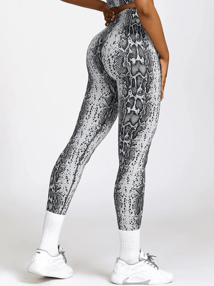 Leggings desportivas com padrão de réptil – ActiveSculpt - Image 2