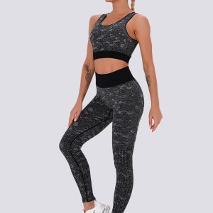 Conjunto desportivo com leggings e top desportivo (conjunto)